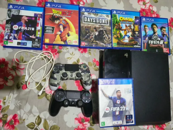 Playstation 4 fat PS4 com dois controles + 6 jogos