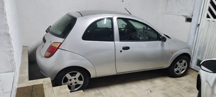 Ford KA GL 1.0i Zetec Rocam 2005