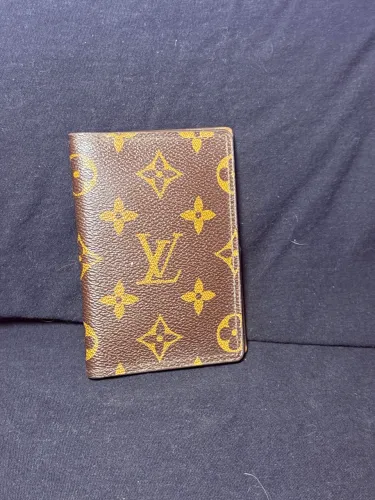 Porta cartão Louis Vuitton 1º linha