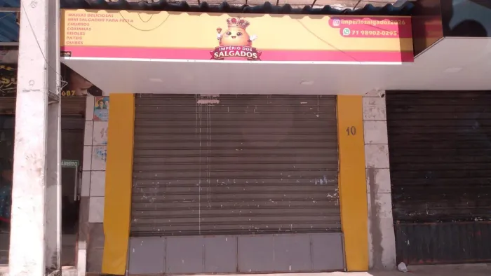 Vendo um ponto comercial que está localizado na estrada da concisa Paripe na rua lriguasu