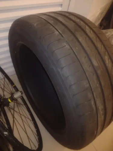 Pneu 275/45/R20 110y