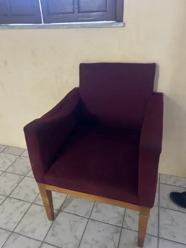 2 Poltronas Retrô por R$ 300