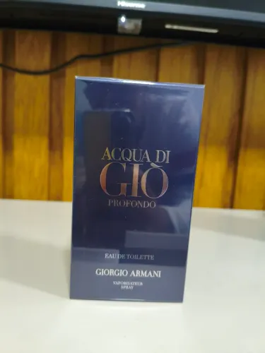 Perfume lacrado 