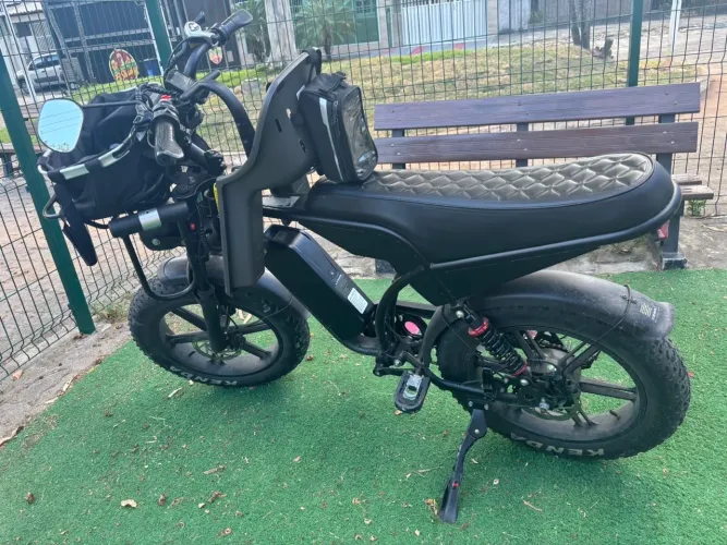 Bike Elétrica semi nova, nota fiscal no meu nome.