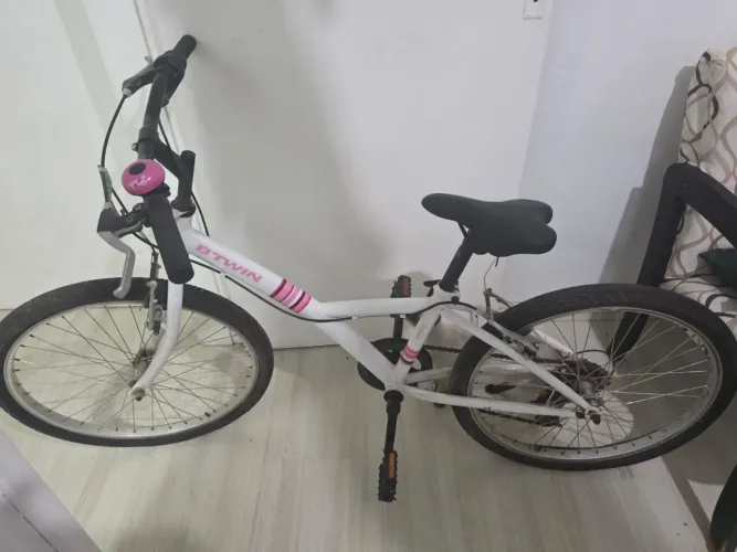 Bicicleta Decatlhon B-Twin Poply / Aro 24