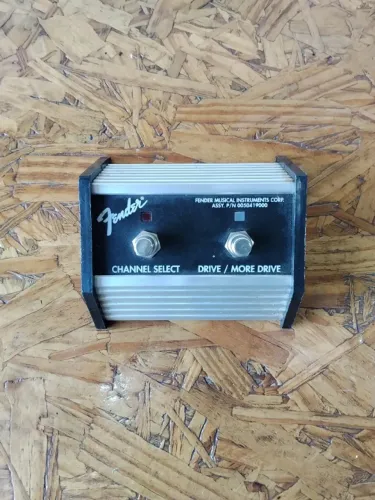 Footswitch Fender Original 2 Botões Channel Select / Drive - Made in Mexico