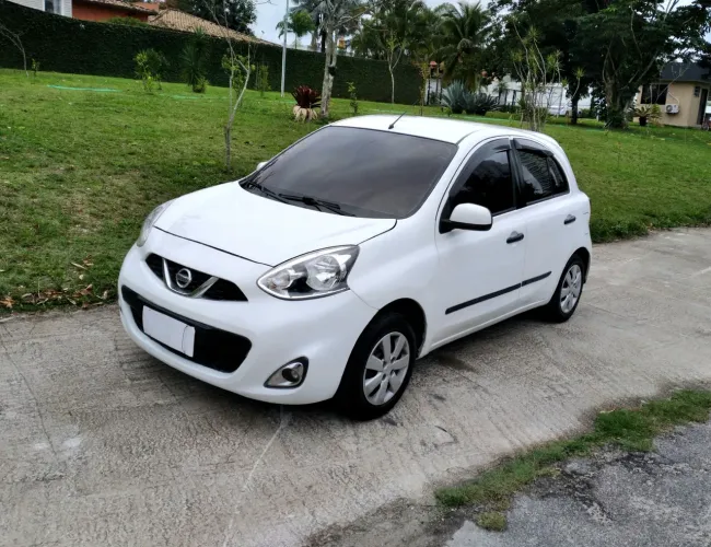 Nissan March SV 1.0 16V Flex Fuel 5P 2015