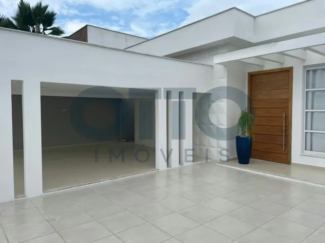 Novo Casa de Condomínio