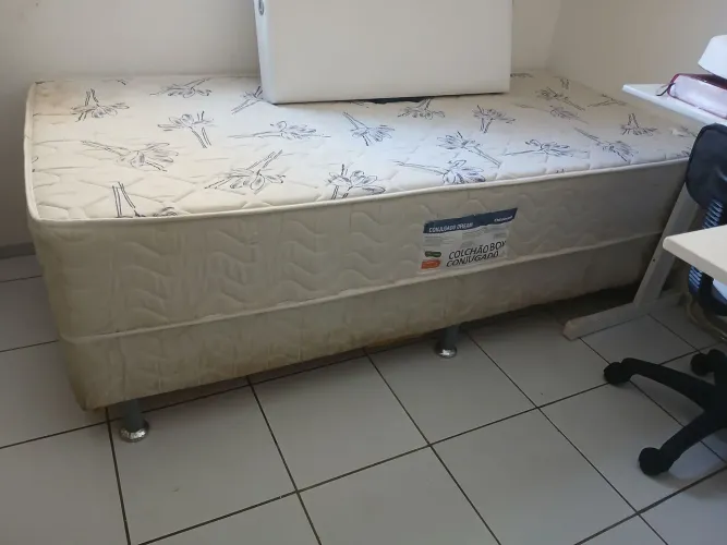 Cama box