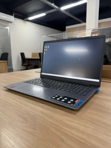 Notebook Lenovo i7 8GB + Placa de video