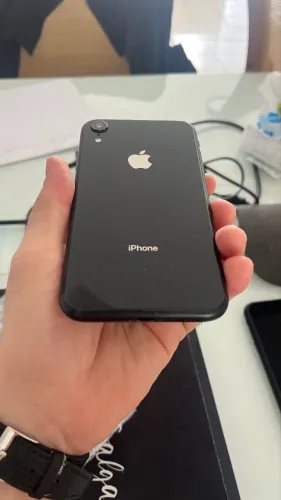 iPhone XR preto 128gb