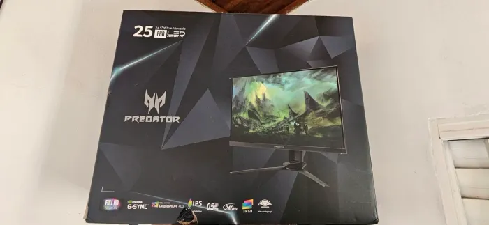 Monitor gamer Predator 240hz 25-polegada