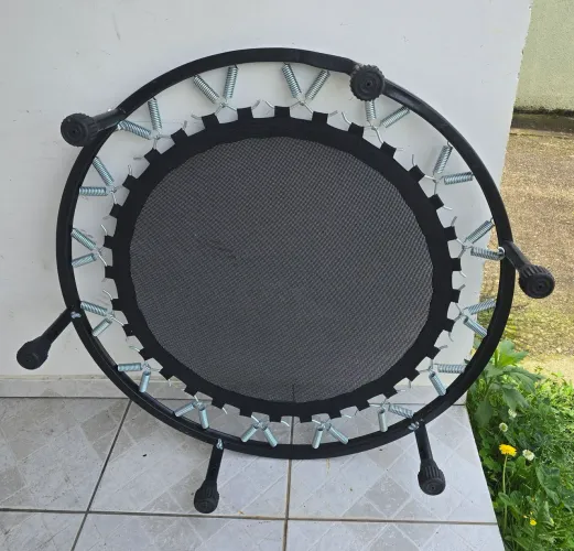 Trampolim Mini Jump Profissional Reforçado para derreter as calorias!