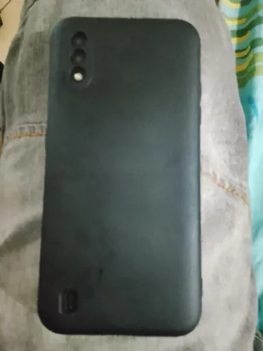 VENDO SAMSUNG A01 VAI COM CAPA E PELICULA 