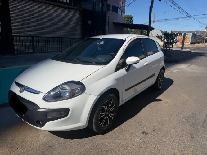 Fiat Punto Attractive 1.4 Fire Flex 8V 5P 2017