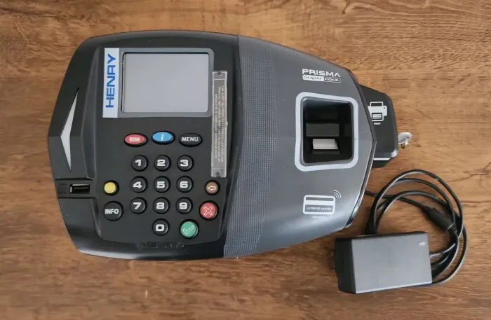 Relógio ponto Henry digital 