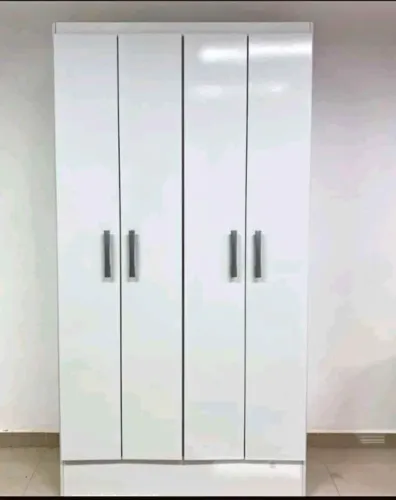 Armário Multiuso 4 Portas Dividimos No Crédito