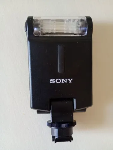 FLASH SONY HLV-F20M