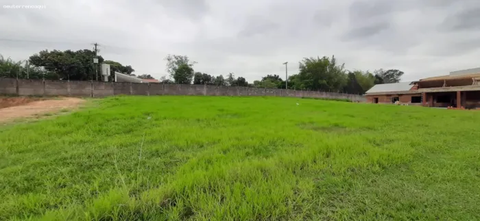 Terreno à venda no Residencial Dacha, 1010m²