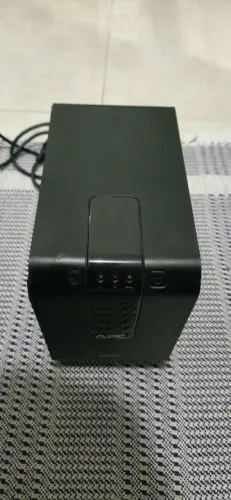 Noobreak APC 600VA