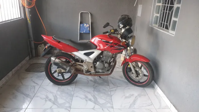 twister 250 cc em dias 
