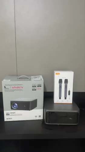 Projetor Bettdow Ac1071 1080p1000ansi Lumens Wi-fi Bluetooth