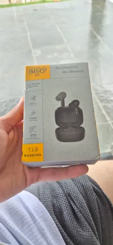 Fone de ouvido Bluetooth QCY-T13 preto