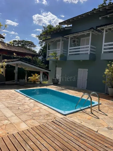 Casa a venda em Condomínio em Camburi