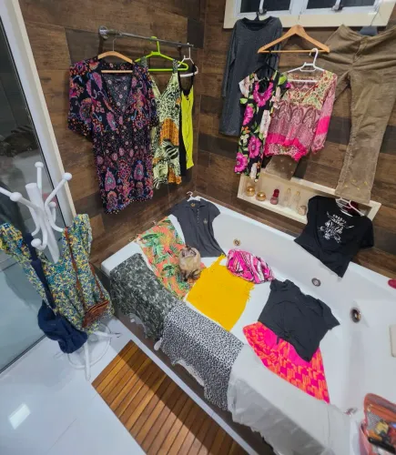 Lote roupas femininas