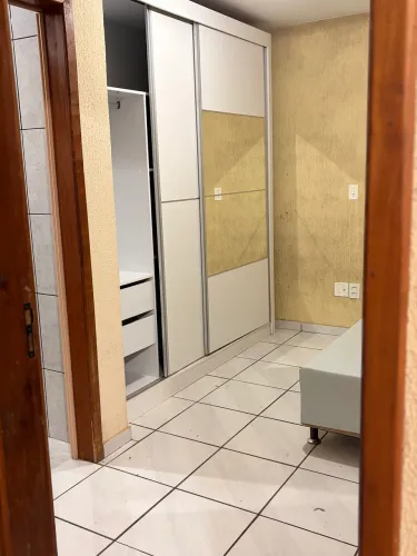 Quarto com banheiro privativo - contas inclusas