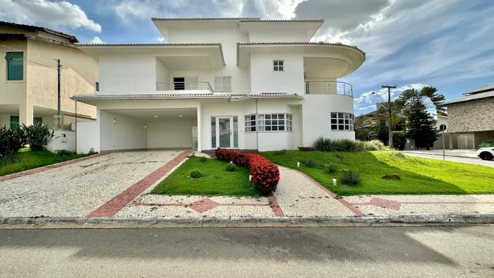 Casa em condomínio com 04 suítes à venda, 349m² no Jardins Madri - Goiânia - GO