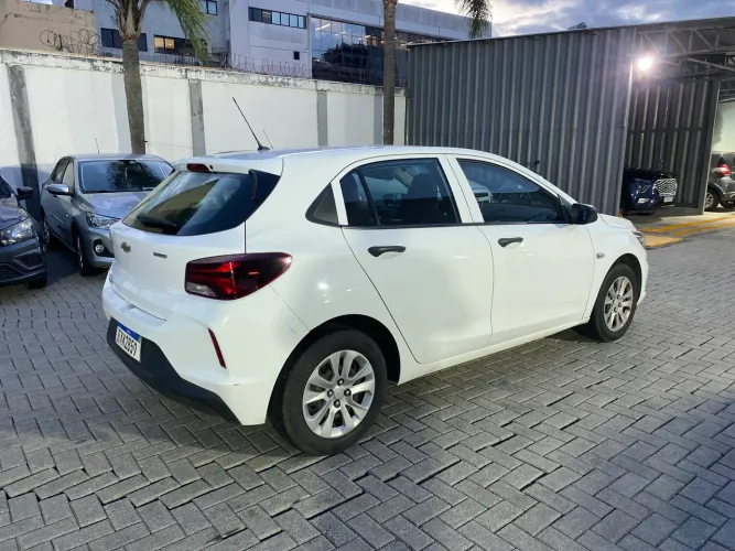 Chevrolet Onix Hatch 1.0 12V TB Flex Aut. 4P 2022