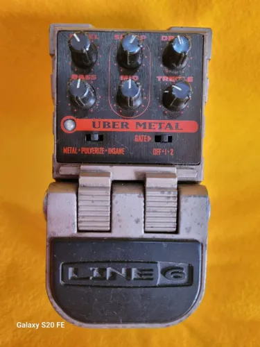 Pedal de Distorção Line 6 Uber Metal