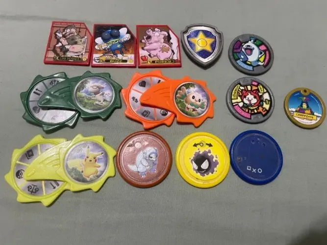 Lote de brinquedos variados