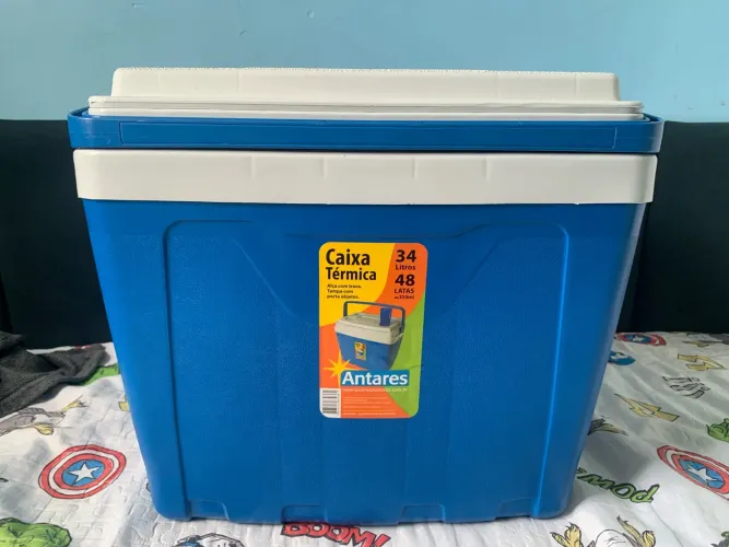 Caixa térmica 34L