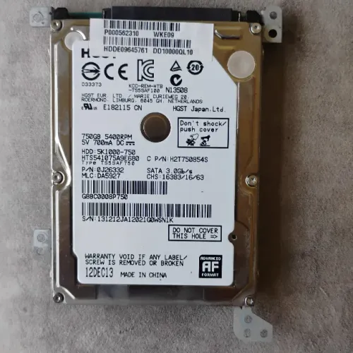 Disco rígido Hitachi 2,5 polegadas SATA 3.0 750GB 5400 RPM modelo HTS541075A9E680