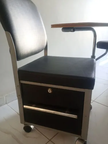 Cadeira para Manicure