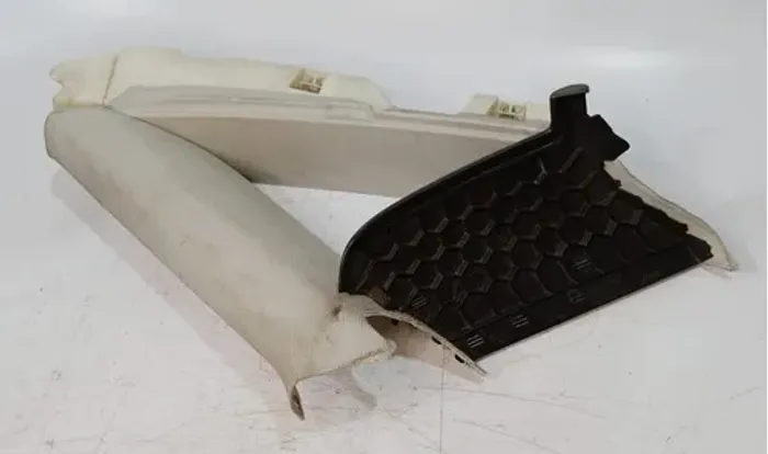 Acabamento Coluna Traseira Direita Audi A4 2011