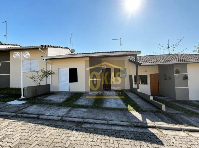 Casa com 2 dormitórios à venda, 51 m² por R$ 371.000,00 - Jardim Casa Branca - Suzano/SP