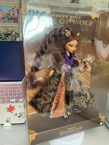Clawdeen Skullector House of Wolf Boneca Monster High