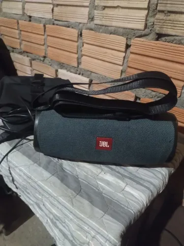 Vendo caixa jbl