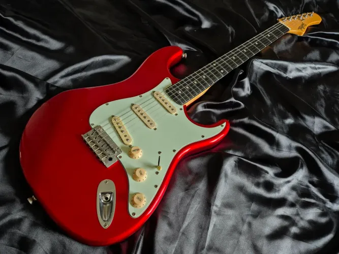 Guitarra Tagima T-635 Stratocaster [sem trocas]