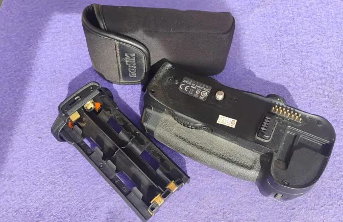 Battery Grip Mb -d10 para Nikon D300s