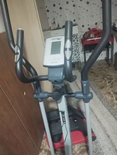 Elíptico novo