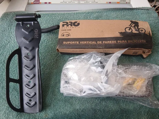 VENDO 2 SUPORTES DE PAREDE PARA BICICLETA PROELETRONIC