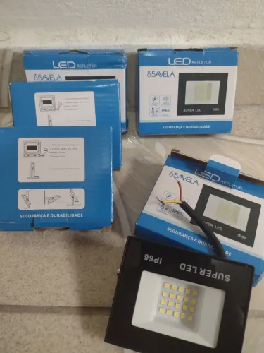 Kit com 5 de refletor a prova d'água mais informações abaixo
