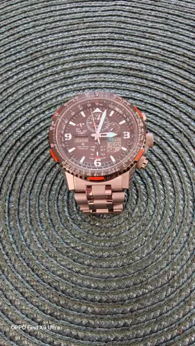 Relógio Citizen Air Skyhawk Titanium 
