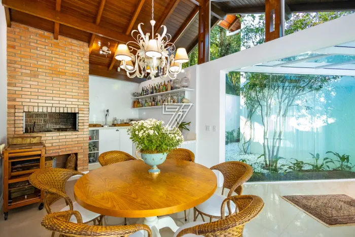 Casa em Condominio a venda Campo Comprido com 621 m2 com 4 suites 7 vagas garagem