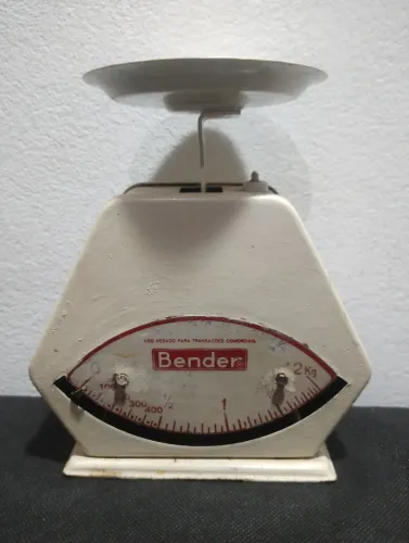 Balança Bender 2ks antiga sem prato