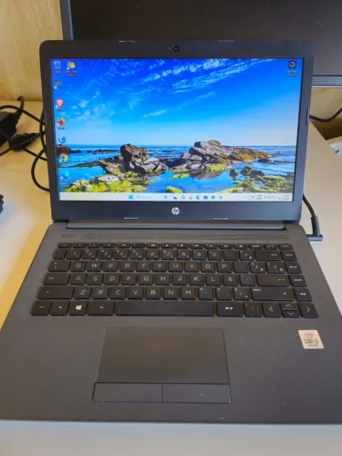 Notebook HP 240 G7 Intel i5 10ª Geração - 8GB RAM / SSD 240GB - Win 11 + Office 2024 (Ótim